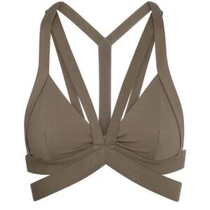 ALO Yoga Nadi Sports Bra